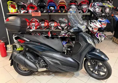 Piaggio Beverly 300 ABS-ASR (2021 - 25) - Annuncio 10058414