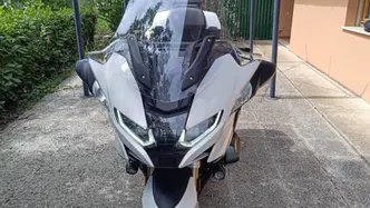 Bmw R 1250 RT (2021 - 25) usata
