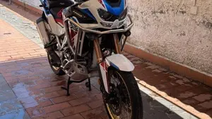 Honda Africa Twin CRF 1100L Adventure Sports DCT (2022 - 23)  (2)
