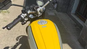 Ducati Scrambler 800 Icon (2017 - 20)  (4)