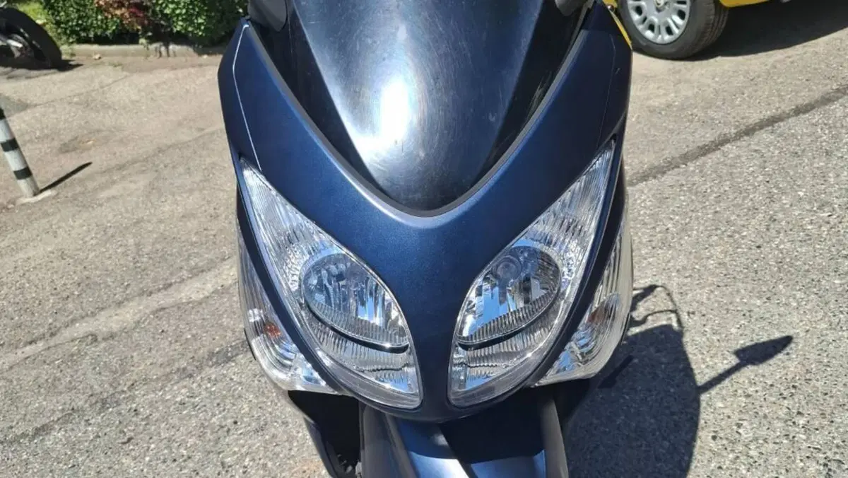 Yamaha T-Max 500 (2008 - 12)  (4)
