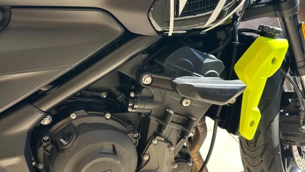Triumph Trident 660 (2021 - 24)  (6)