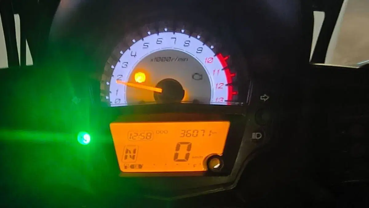 Kawasaki Versys 650 Grand Tourer (2017 - 20)  (5)