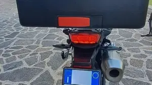 Bmw F 750 GS (2021 - 24)  (5)