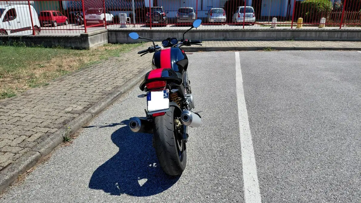 Ducati Monster 620 I.E. Dark (2002)  (7)