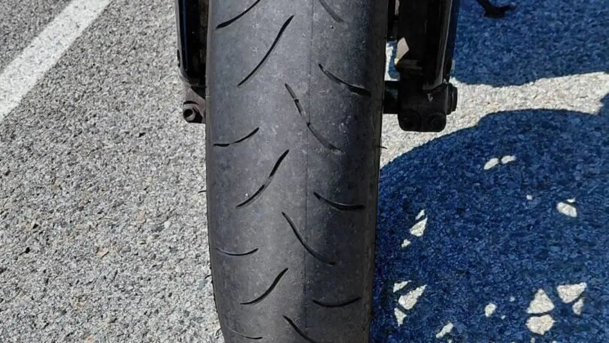 Ducati Monster 620 I.E. Dark (2002)  (10)