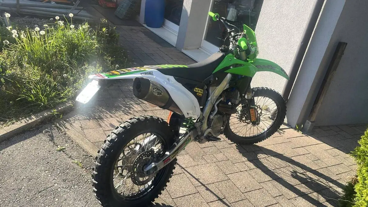 Kawasaki KLX 250 (2009 - 16)  (2)
