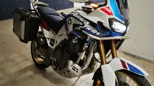 Honda Africa Twin CRF 1000L Adventure Sports (2018 - 19)  (2)