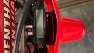 Honda CRF 450R (2024)  (8)
