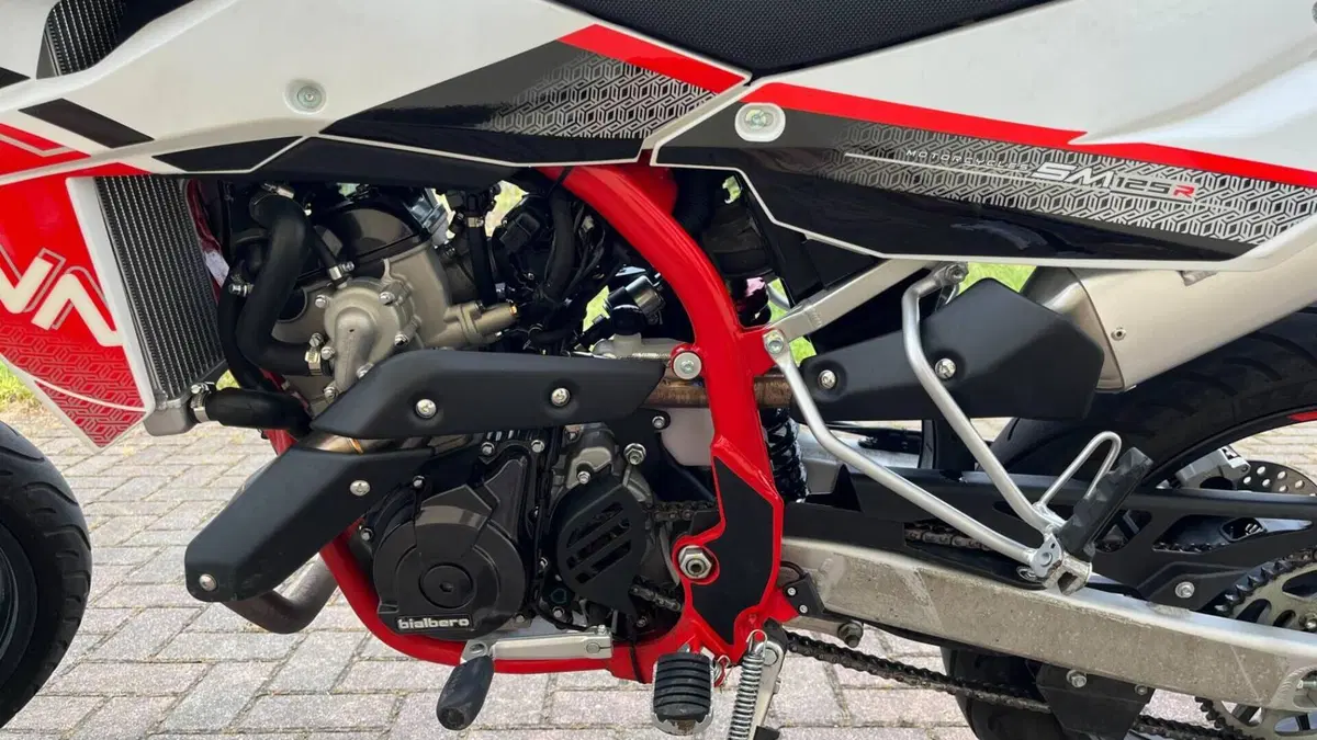 Swm SM 125 R (2022 - 24)  (4)