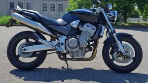 Honda Hornet 900  (3)