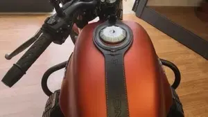 Moto Guzzi V7 850 Stone Special Abs (2021)  (13)