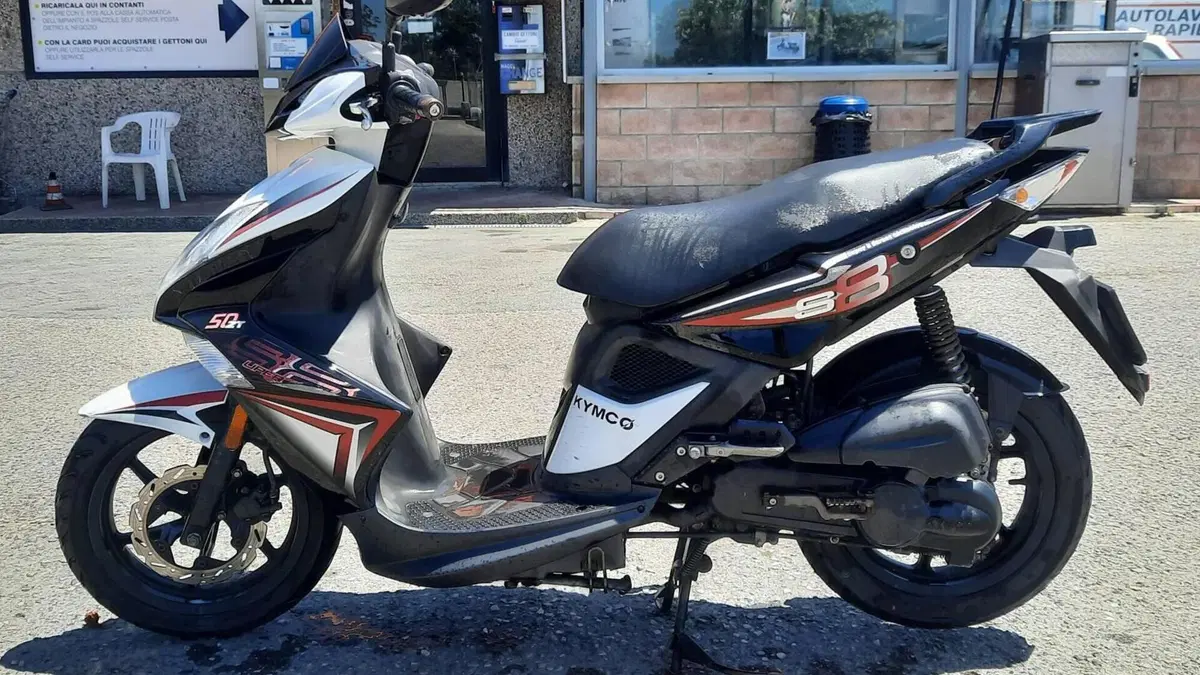 Kymco Super 8 50 2t (2007 - 19)  (2)