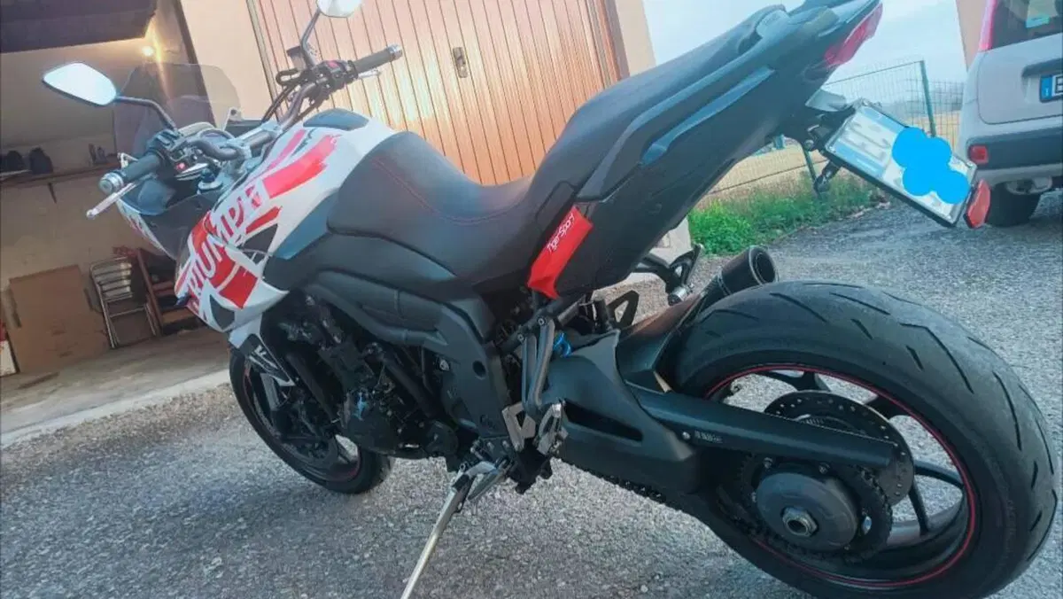 Triumph Tiger 1050 Sport ABS (2013 - 15)  (2)