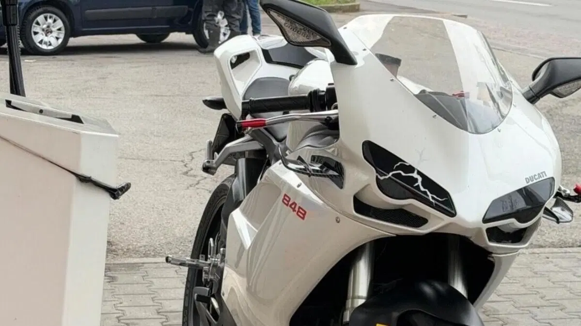 Ducati 848 (2007 - 13)  (4)
