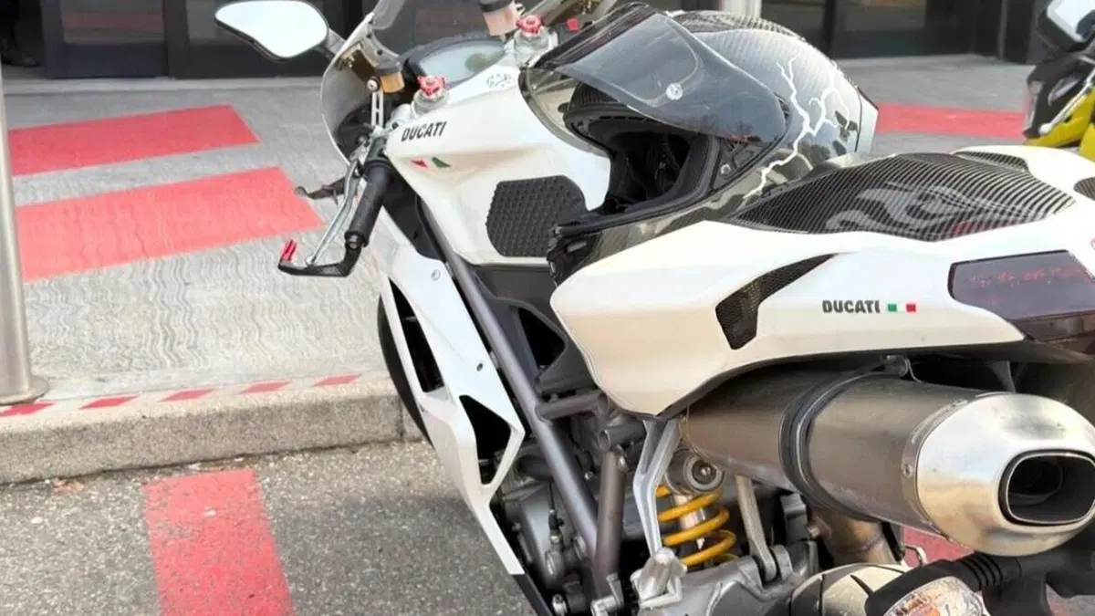 Ducati 848 (2007 - 13)  (5)