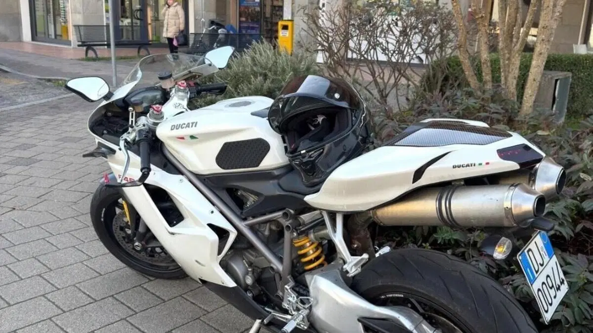 Ducati 848 (2007 - 13)  (6)