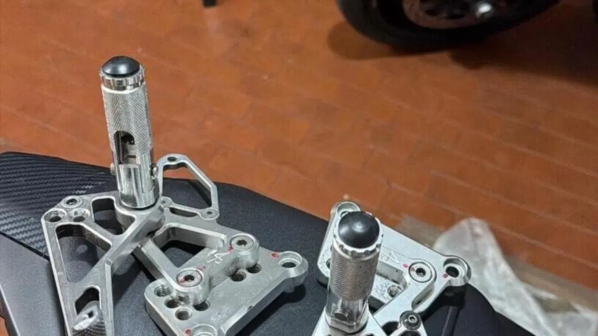 Ducati 848 (2007 - 13)  (7)