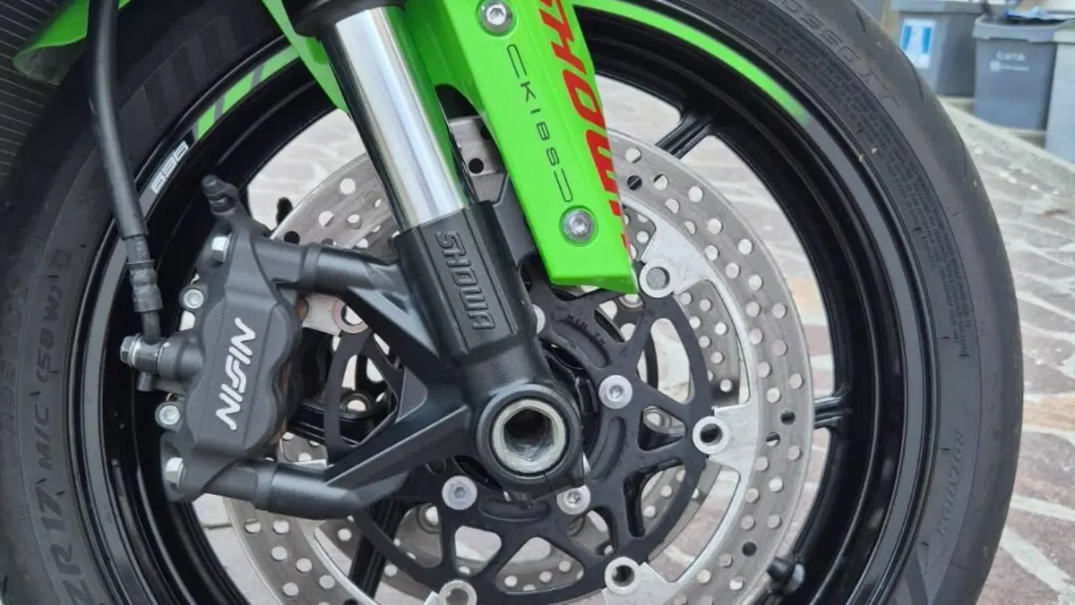 Kawasaki Ninja 636 ZX-6R Performance (2025 - 26)  (16)