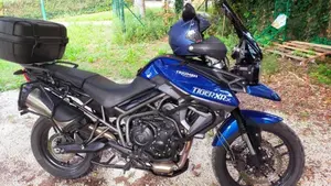 Triumph Tiger 800 XRx (2015 - 17)  (2)