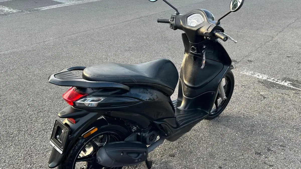 Piaggio Liberty S 50 4T (2020)  (5)