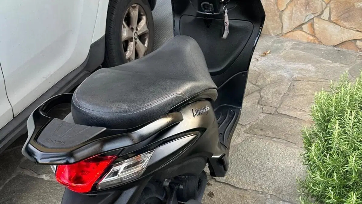 Piaggio Liberty S 50 4T (2020)  (9)