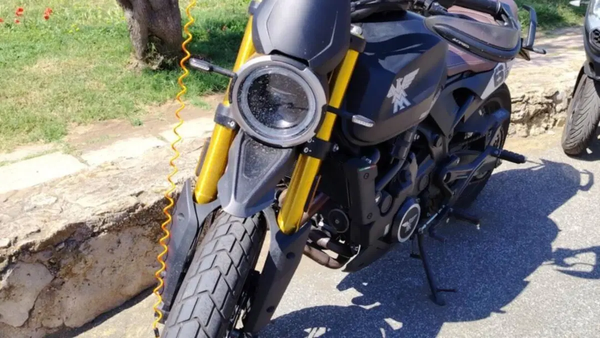 Moto Morini SEIEMMEZZO SCR (2022 - 26)  (5)