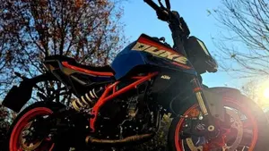 KTM 390 Duke (2024 - 25)  (6)