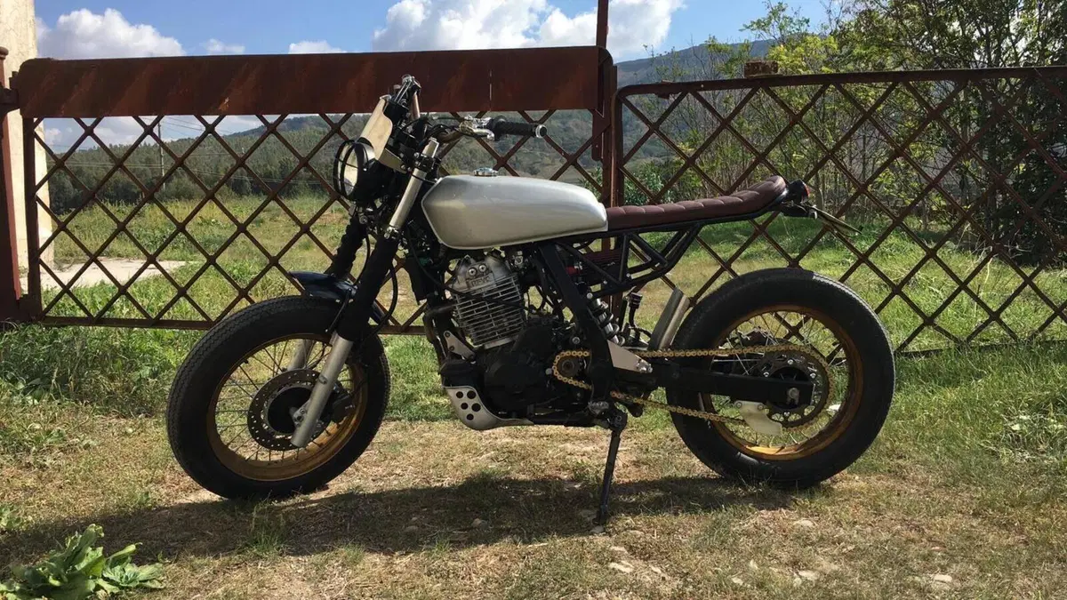 Honda NX 650 Dominator (1991 - 95)  (5)