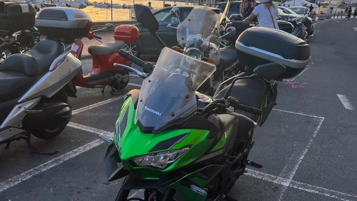 Kawasaki Versys 650 (2021 - 24)  (2)