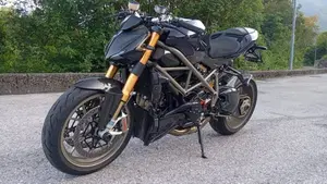 Ducati Streetfighter S (2009 - 14)  (3)