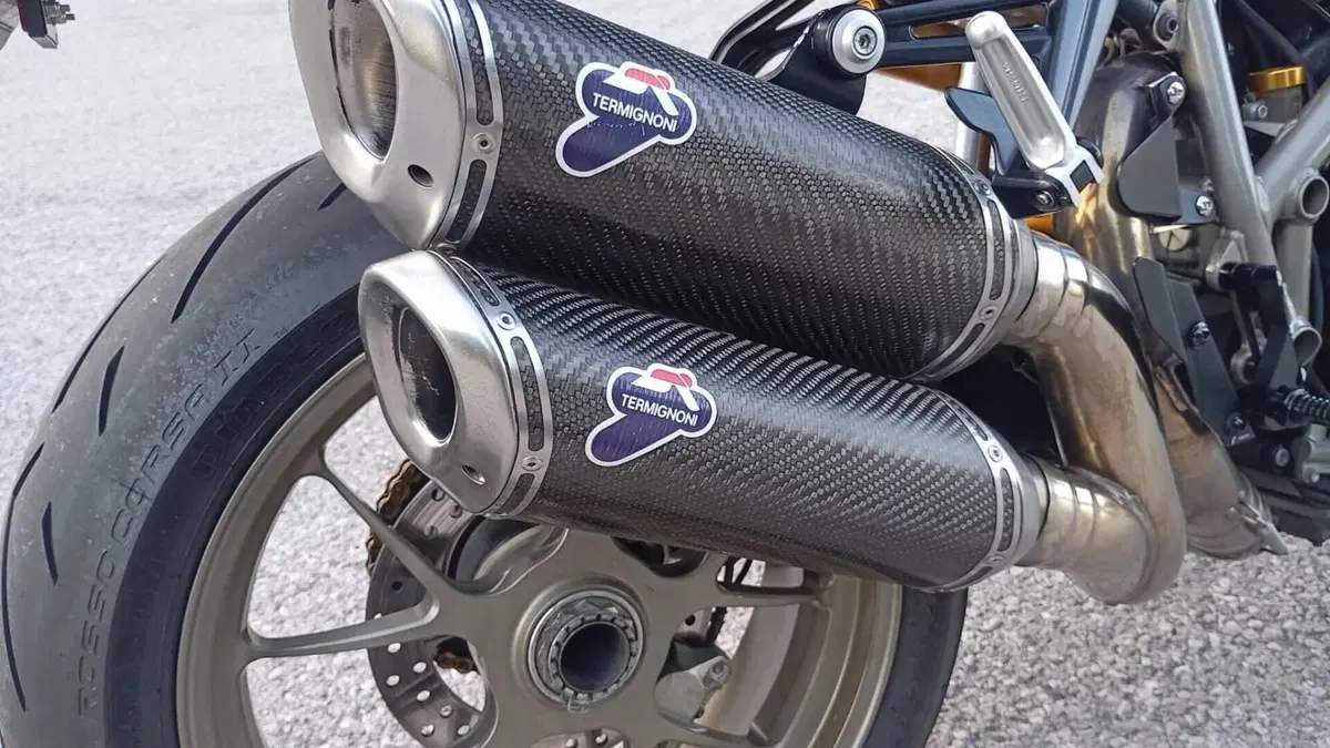 Ducati Streetfighter S (2009 - 14)  (8)