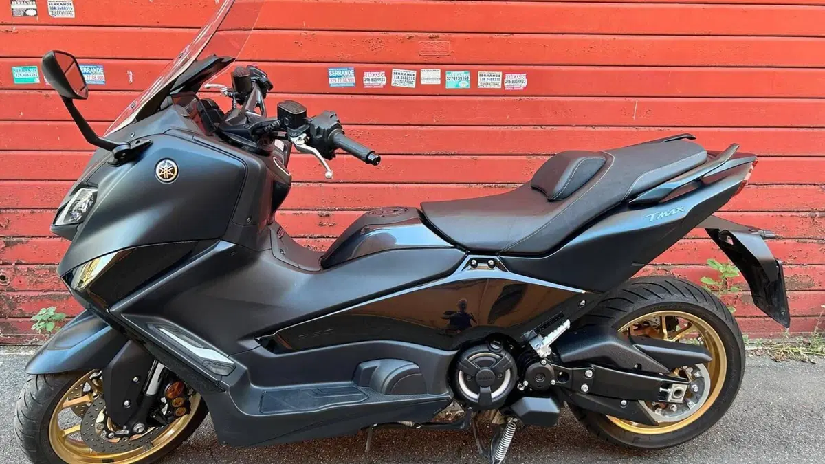 Yamaha T-Max 560 Tech Max (2022 - 24)  (4)