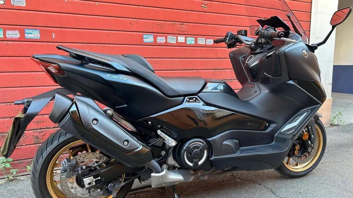 Yamaha T-Max 560 Tech Max (2022 - 24)  (6)