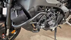 Yamaha MT-09 (2021 - 23)  (2)