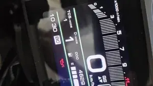 Yamaha MT-09 (2021 - 23)  (10)