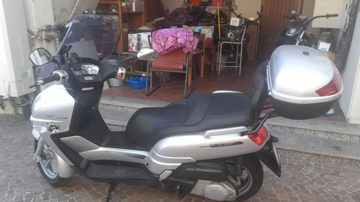Yamaha XC 300 Versity 