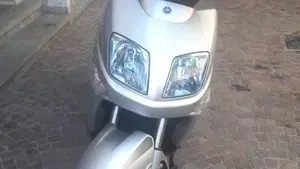 Yamaha XC 300 Versity  (5)