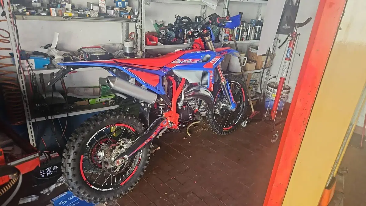 Betamotor RR 125 2T Enduro Race (2026)  (3)