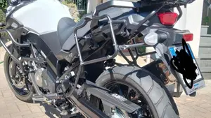 Suzuki V-Strom 650 (2021 - 25)  (3)