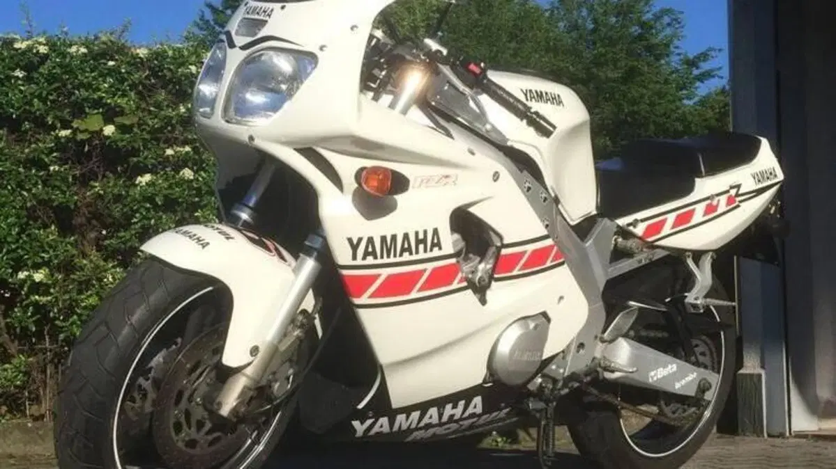 Yamaha   (4)