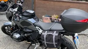 Bmw R nineT Pure (2021 - 24)  (2)