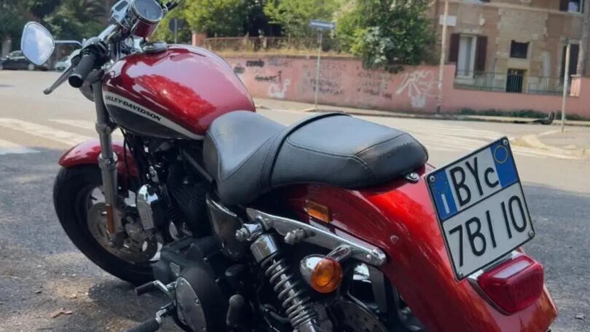 Harley-Davidson 1200 Custom CA (2013 - 17) - XL 1200CA  (10)
