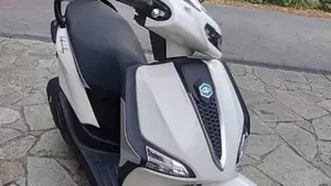 Piaggio Liberty 150 (2025 - 26)  (2)