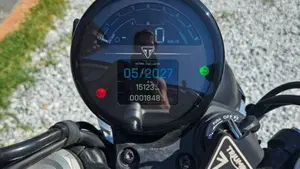 Triumph Speed Twin 900 (2025 - 26)  (4)