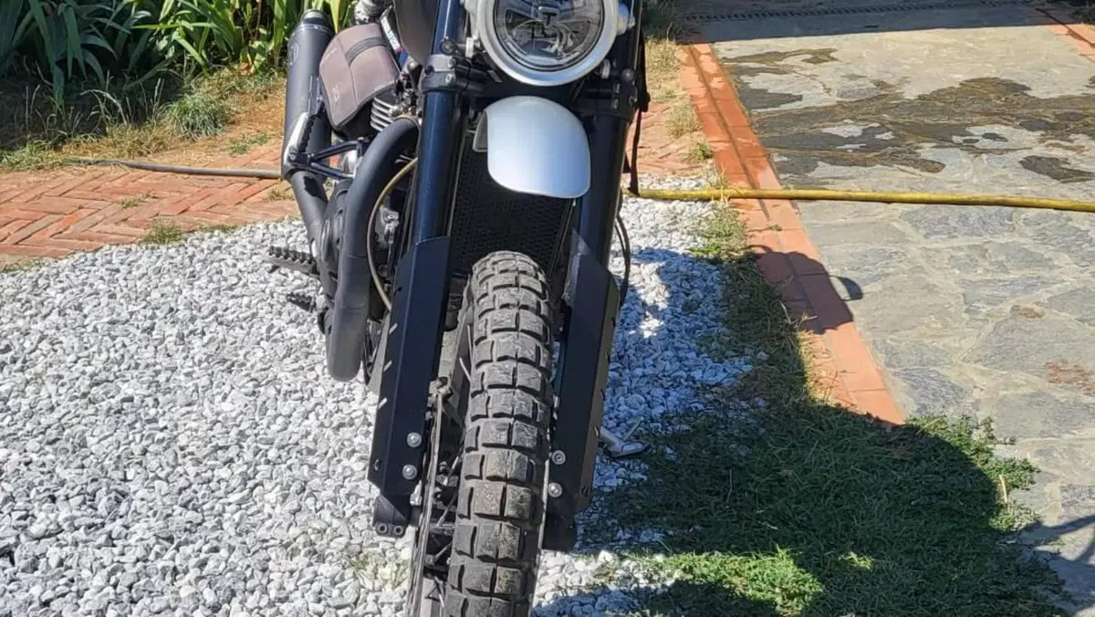 Triumph Scrambler 1200 XC (2021 - 23)  (3)