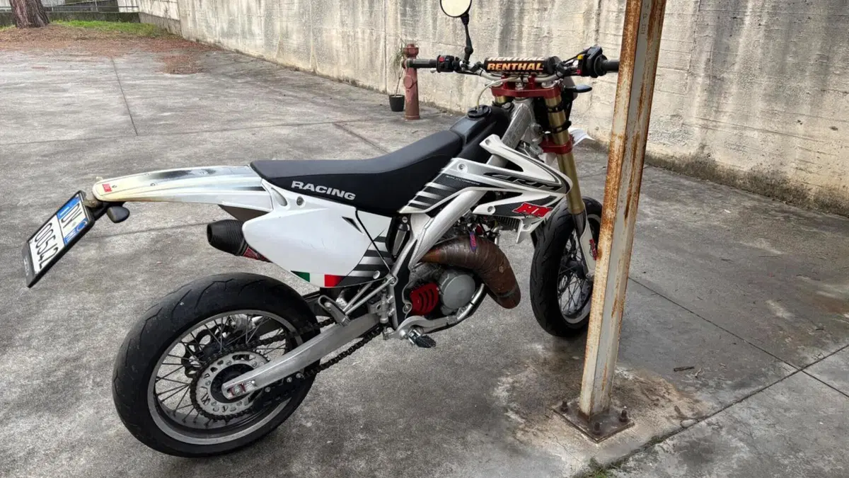 HM CRM 125 Derapage Competition 2t (2011 - 13)  (8)