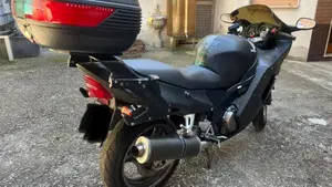 Honda CBR 1100 XX  (2001 - 06)  (4)