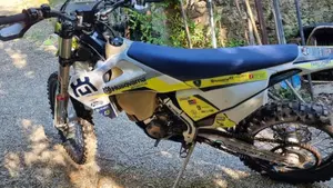 Husqvarna FE 350 (2022)  (5)