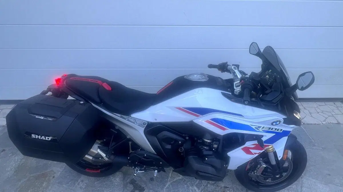 Bmw R 1300 RS (2026)  (2)